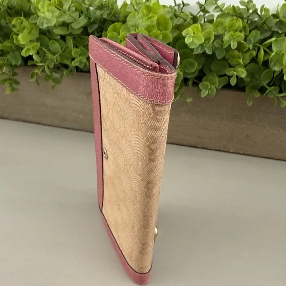 Gucci Wallet - Picture 7 of 16